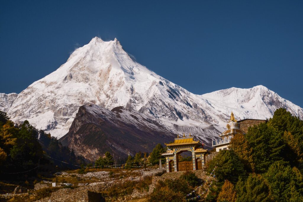 Manaslu Circuit Trek